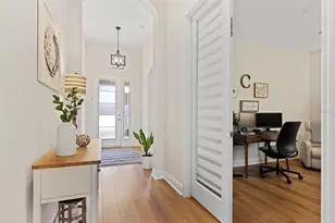 12643 Shetland Walk Dr, Lithia, FL 33547 - Photo 3