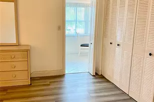 10032 65th Ave N, Saint Petersburg, FL 33708 - Photo 13
