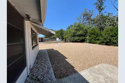 10502 Laburnum Drive, Port Richey, FL 34668 - Photo 15