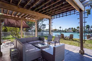 11800 6th St E, Treasure Island, FL 33706 - Photo 9