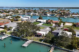 11800 6th St E, Treasure Island, FL 33706 - Photo 17