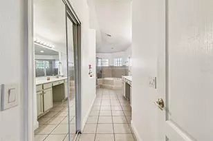 26848 Shoregrass Dr, Wesley Chapel, FL 33544 - Photo 41