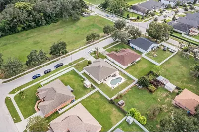 106 Winston Manor Circle, Seffner, FL 33584 - Photo 25