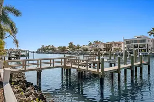 1237 Brightwaters Blvd NE, Saint Petersburg, FL 33704 - Photo 79