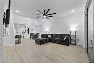 5617 Del Coronado Dr, Apollo Beach, FL 33572 - Photo 21