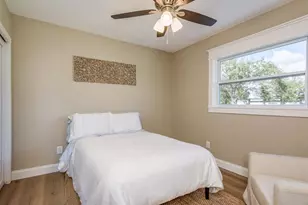 6160 22nd Ave N, Saint Petersburg, FL 33710 - Photo 23