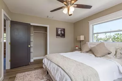 6160 22nd Avenue N, Saint Petersburg, FL 33710 - Photo 17