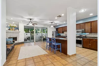 2786 Countryside Boulevard #2, Clearwater, FL 33761 - Photo 9