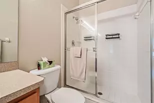 2445 Earlswood Ct, Brandon, FL 33510 - Photo 13