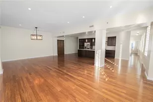 405 Central Ave, Saint Petersburg, FL 33701 - Photo 11