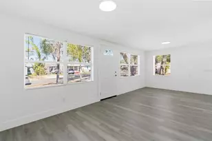 1817 E Yukon St, Tampa, FL 33604 - Photo 3