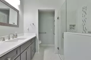 2119 Grantham Greens Dr, Sun City Center, FL 33573 - Photo 21