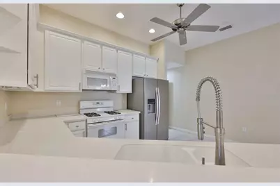 2119 Grantham Greens Drive, Sun City Center, FL 33573 - Photo 7