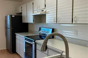 5821 Taywood Dr, Tampa, FL 33624 - Photo 7