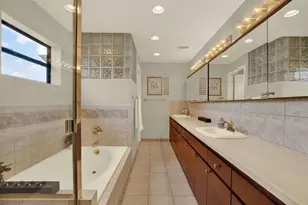 1461 74th Cir NE, Saint Petersburg, FL 33702 - Photo 35