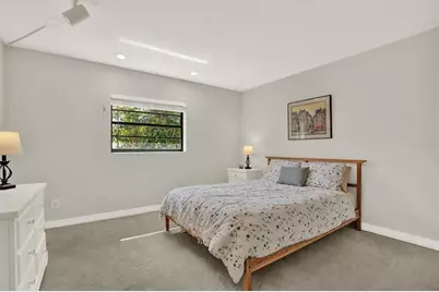 1461 74th Circle NE, Saint Petersburg, FL 33702 - Photo 47