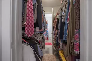 8812 Bay Pointe Dr, Tampa, FL 33615 - Photo 13