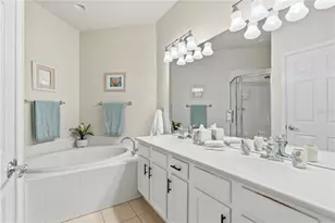 2111 Carriage Ln, Clearwater, FL 33765 - Photo 11