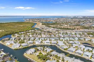 708 Pinckney Dr, Apollo Beach, FL 33572 - Photo 65