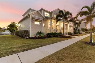 708 Pinckney Dr, Apollo Beach, FL 33572 - Photo 3