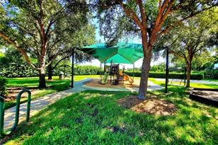 10004 Tree Tops Lake Rd, Tampa, FL 33626 - Photo 69