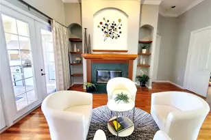 10004 Tree Tops Lake Rd, Tampa, FL 33626 - Photo 9