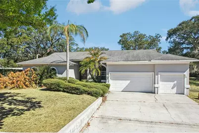 918 Academy Drive, Brandon, FL 33511 - Photo 1