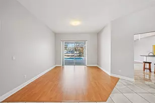 918 Academy Dr, Brandon, FL 33511 - Photo 5