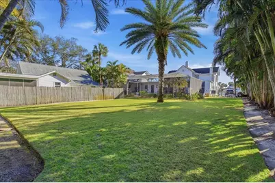 208 N Spring Boulevard, Tarpon Springs, FL 34689 - Photo 77