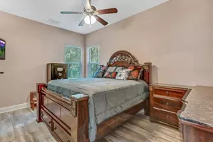 8711 Crescent Forest Blvd, New Port Richey, FL 34654 - Photo 37