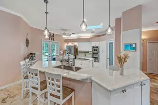 8711 Crescent Forest Blvd, New Port Richey, FL 34654 - Photo 5