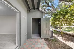 5842 Nature Terrace Cove, Tampa, FL 33617 - Photo 15