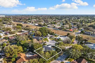 2700 Sedgefield Ct E, Clearwater, FL 33761 - Photo 31