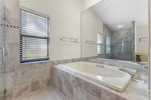 2700 Sedgefield Ct E, Clearwater, FL 33761 - Photo 19