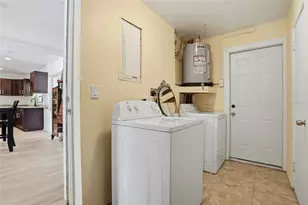 2601 Oakwood Dr, Largo, FL 33771 - Photo 23