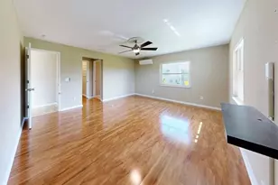 2110 W View Dr, Sun City Center, FL 33573 - Photo 25