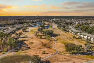 2110 W View Dr, Sun City Center, FL 33573 - Photo 27