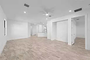 18833 Indian Rock Pl, Lakewood Ranch, FL 34211 - Photo 17