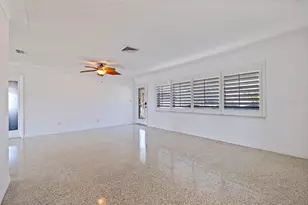 7906 4th Ave S, Saint Petersburg, FL 33707 - Photo 11