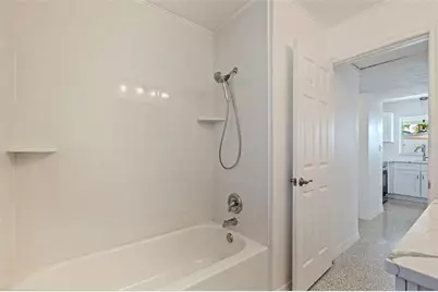 7906 4th Avenue S, Saint Petersburg, FL 33707 - Photo 21