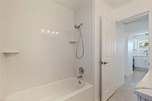 7906 4th Ave S, Saint Petersburg, FL 33707 - Photo 21