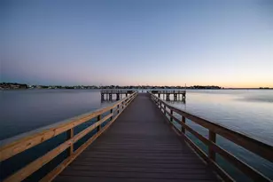 5130 Brittany Dr S, Saint Petersburg, FL 33715 - Photo 21