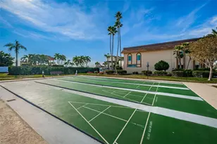 5130 Brittany Dr S, Saint Petersburg, FL 33715 - Photo 29