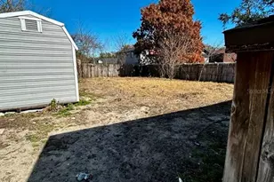 413 Magnolia Ave, Seffner, FL 33584 - Photo 7