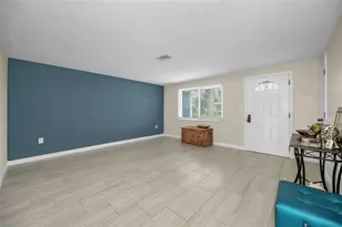 5433 Bluepoint Dr, Port Richey, FL 34668 - Photo 5