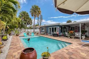 621 77th Ave, Saint Pete Beach, FL 33706 - Photo 9