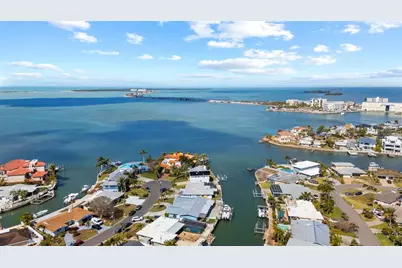 2299 Lagoon Drive, Dunedin, FL 34698 - Photo 61