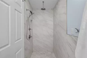 2299 Lagoon Dr, Dunedin, FL 34698 - Photo 37