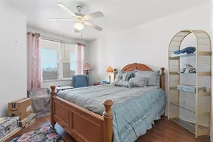 960 Starkey Rd, Largo, FL 33771 - Photo 15