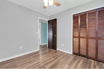 1712 N Club Court, Tampa, FL 33612 - Photo 23